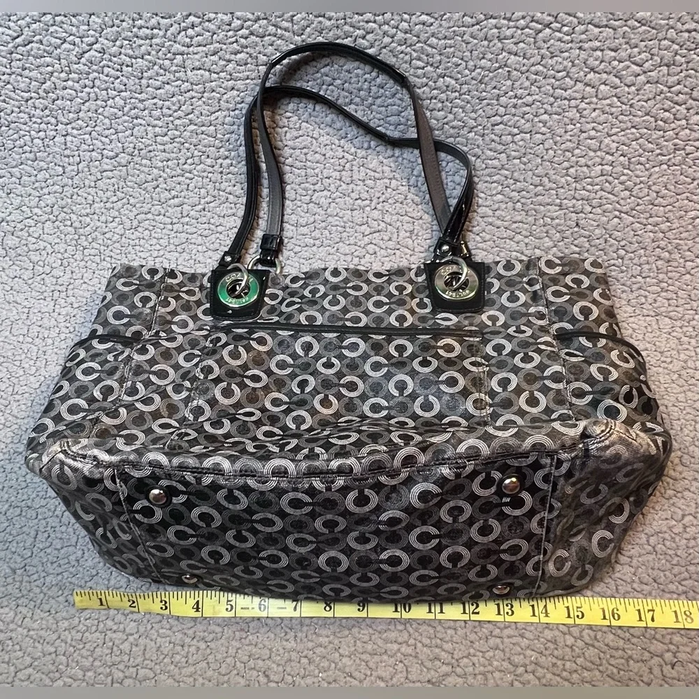 Authentic Coach Waverly Op Art Leather Diaper Bag Gray And Black XL Bag